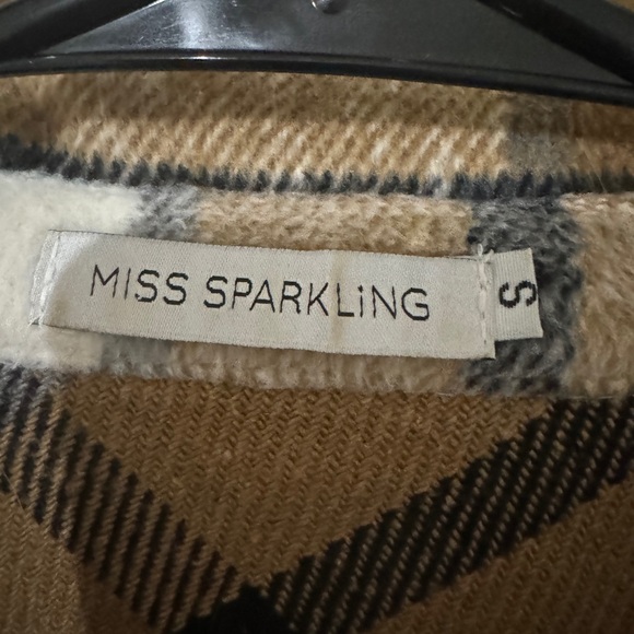 Plaid button down jacket - Picture 2 of 4